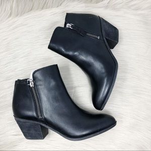 Frye Judith Dual Zip Black Leather Bootie